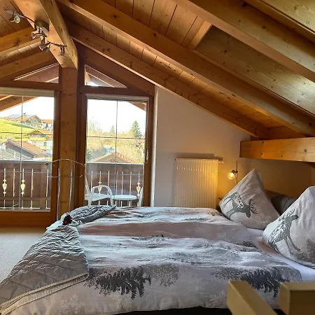 Angelique Holiday home